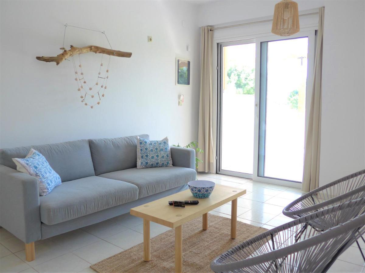 Kalamaki Plaza Apartments ภายนอก รูปภาพ