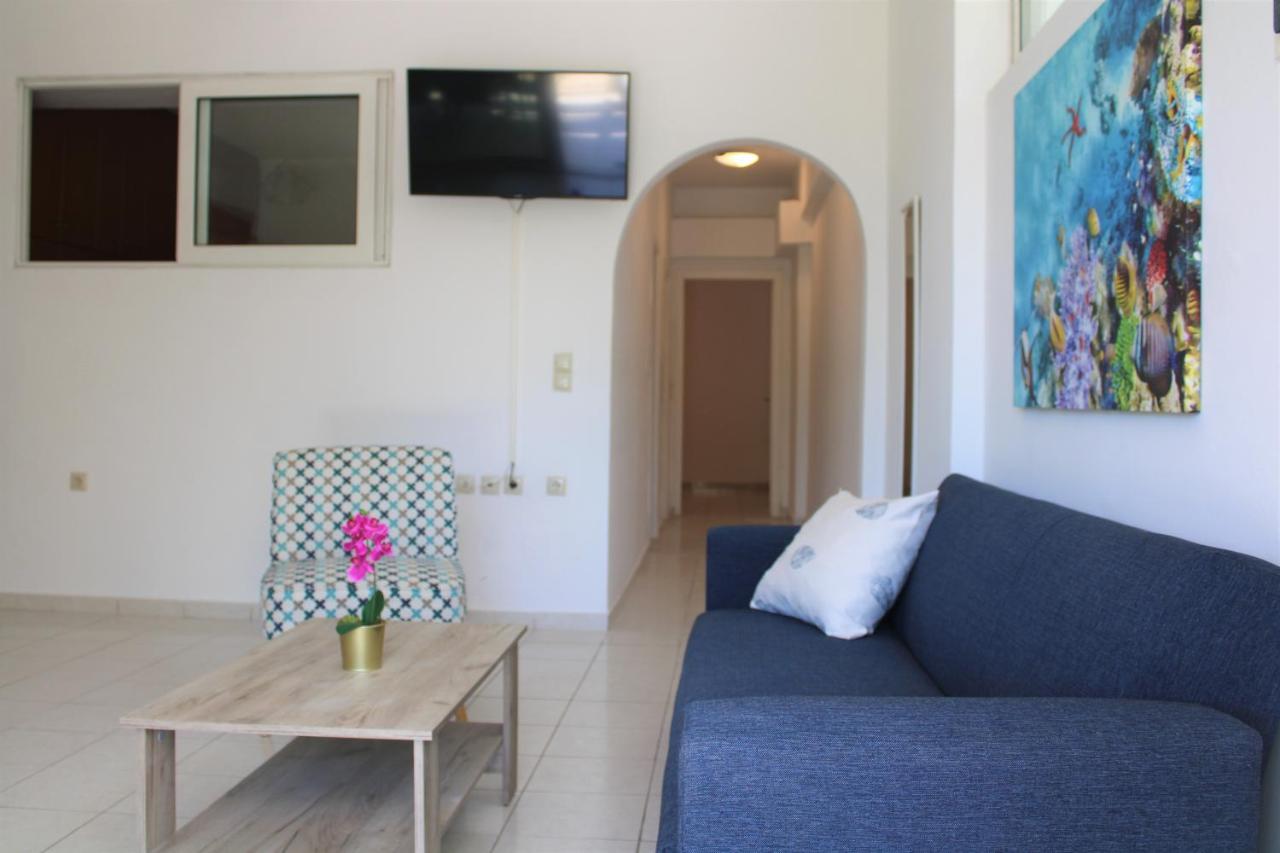 Kalamaki Plaza Apartments ภายนอก รูปภาพ