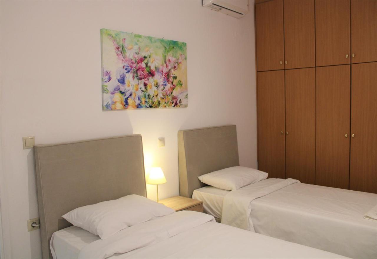 Kalamaki Plaza Apartments ภายนอก รูปภาพ